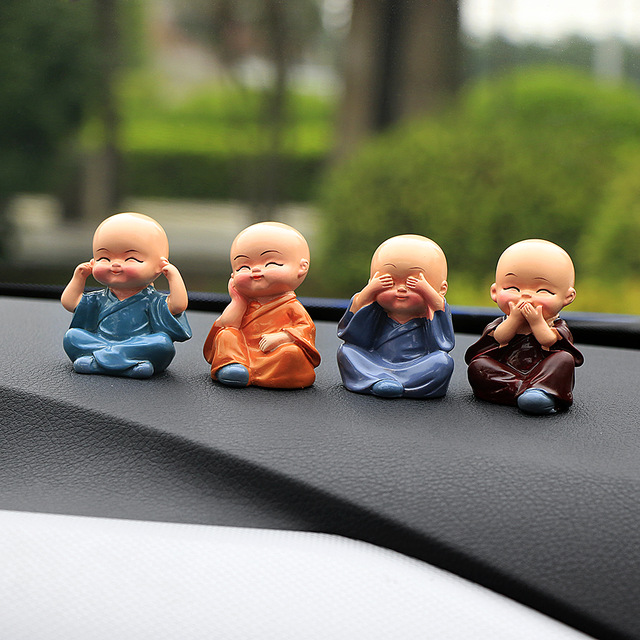 Car Ornaments 4Pcs/Set 4 Don't Resin Monks Maitreya Buddha Kung Fu Figure Doll Gift Auto Dashboard Decoration Pendants Charms